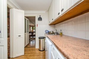 Photo 30- click for photo gallery